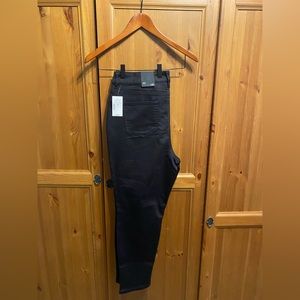 Ricki’s Black High Rise Pants Short